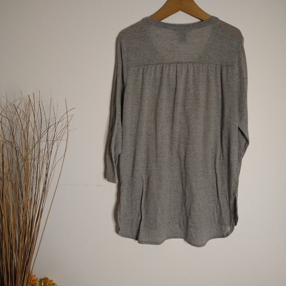 H&M Gray Small Comfy Cozy Top - Picture 3 of 3